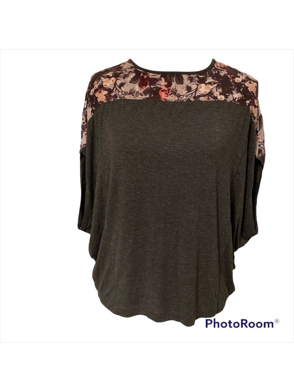 CLUB MONACO TOP TEE TUNIC SHOULDER COVER GRAY FLORAL ACCENT WHITE PINK SIZE XS